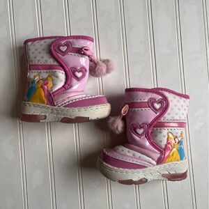 Disney Princess snow boots toddler 5 Pom Pom